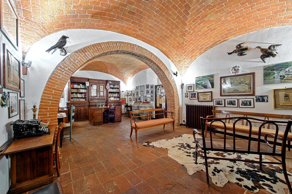 Gasthaus Tenuta Di Petriolo Torrita di Siena Exterior foto